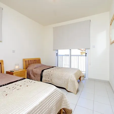Villa Nadia 24 *